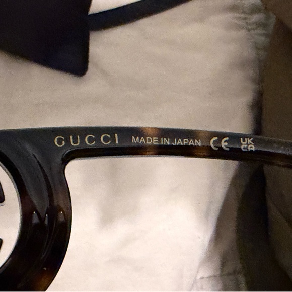 Gucci Brown Havana Sunglasses with Case - Picture 6 of 7